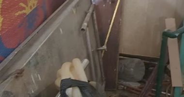 المخرج عمر زهران يروى تفاصيل معاناته لأداء صلاة الفجر فى مسجد "غير نظيف"