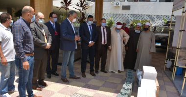 محافظ الدقهلية يتسلم تبرعات المستلزمات الطبية من اللجنه الرياضية لاتحاد السلة 