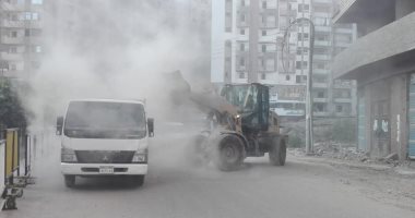 صور.. حى أول طنطا يُنفذ حملة نظافة بشوارع المدينة