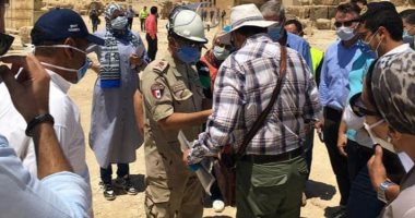 اجتماع عاجل.. ما الذى يتم فى أعمال نقل مركب خوفو إلى المتحف الكبير؟
