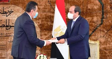 الرئيس السيسىى يتسلم رسالة خطية من نظيره اليمني 