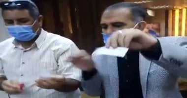 قرعة بالبث المباشر لتوزيع الوحدات السكنية للحالات الأولى بالرعاية بالخارجة