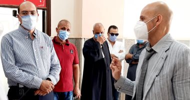 وكيل وزارة الصحة بالشرقية يتفقد سير العمل بمستشفى السعديين المركزى