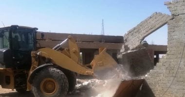 محافظ أسوان: إزالة 88 حالة تعد بالبناء بإجمالى مساحة 77 ألفا و798 م2