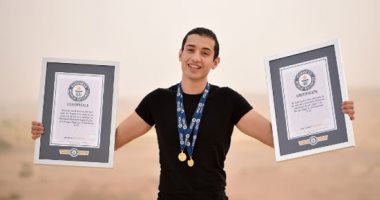 شاب مصرى يدخل موسوعة جينيس فى "الخطوات الهوائية" وتمرين "الضغط"