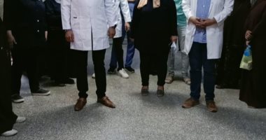 خروج وتعافى 10حالات من فيروس كورونا بمستشفى الواسطى المركزى ببنى سويف