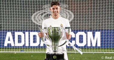 فالفيردي يحرز هدف ريال مدريد الأول ضد بيتيس بالدقيقة 14.. فيديو