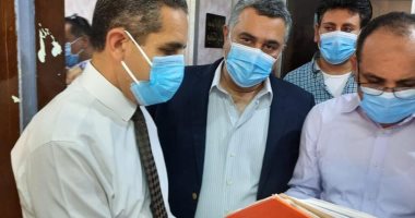 الرقابة الإدارية تشن حملة مكبرة لمتابعة الانضباط الإدارى بحى ثان طنطا.. صور