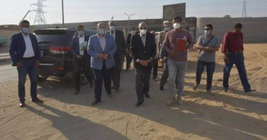 محافظ الجيزة يقيل رؤساء الوحدات المحلية بأبو رجوان والشوبك ومزغونة بالبدرشين بسبب النظافة