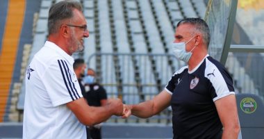 قبضة كورونا.. شاهد لقاء خاص بين الكرواتى والفرنسى فى ودية الزمالك وبيراميدز
