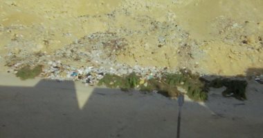 تراكم القمامة فى المقطم.. والأهالى تطالب بإزالتها حرصا على الصحة العامة