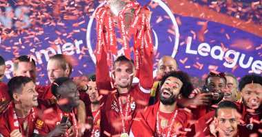 محمد صلاح: التتويج بالدورى الإنجليزى يوم تاريخى..وكنت أتمنى وجود الجماهير