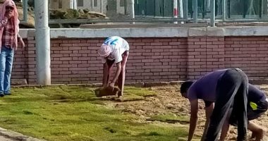 أسوان يتوسع فى مساحة الرقعة الخضراء داخل النادى.. صور