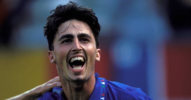 حساب كأس العالم يحتفل بعيد ميلاد نجم الوسط الإيطالى دينو باجيو.. صور