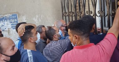 قارىء يشتكى: زحام شديد بالشهر العقارى بالحى السادس فى 6 أكتوبر