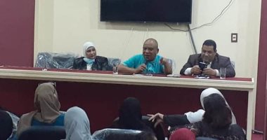 "المرأة بمستقبل وطن" تنظم ورشة عمل عن قانون مجلس الشيوخ في أسوان.. صور