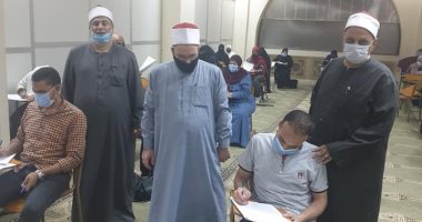 إجراء امتحان مادتى القرآن والتجويد وعلوم القرآن بالمركز الثقافى في الغربية