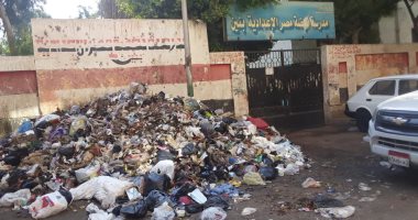 شكوى من تراكم القمامة فى شارع نور الدين بالشرابية بمحافظة القاهرة