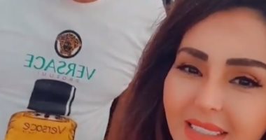 "وباتوه باليه بالسمسم هات".. فيديو يجمع شيما الحاج وحمو بيكا فى الشارع