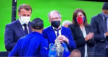 رئيس فرنسا يطمئن على إصابة مبابي.. ونجم سان جيرمان: لا أعتقد بوجود كسر