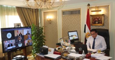 بروتوكول بين الاتصالات وجامعة القاهرة لإنشاء مركز للإبداع وريادة الأعمال.. صور