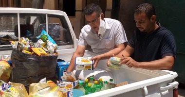 تموين الأقصر تضبط كميات من الشاى والحلويات والمشروبات الغازية الفاسدة.. صور