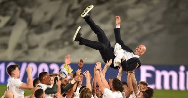 5 محطات صنعت مجد زيدان مع ريال مدريد الإسباني.. صور 