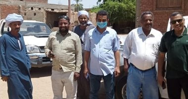 "حياة كريمة" مستمرة لإنقاذ القرى الأكثر فقرا.. تنفيذ مشروعات بـ 11 قرية بأسوان.. تشمل 7 مشروعات بقطاع الصرف الصحى و12 مشروعا لرفع كفاءة الإنارة ورصف الطرق الداخلية.. وتركيب أسقف خشبية لمنازل بكوم أمبو.. صور