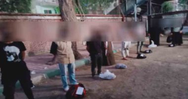 الداخلية تزيل اشغالات محيط محطات المترو وتضبط باعة جائلين