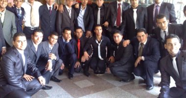 حكاية صورة.. "أحمد" يحكى قصة ذكرى حفل تخرجه بسياحة وفنادق عام 2011