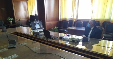 وزيرا الرى والزراعة يبحثان تطبيق طرق الرى الحديث فى الزراعة