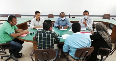 مجلس مدينة أسوان يناقش تراخيص تشغيل وإنشاء محطات غاز طبيعى للسيارت