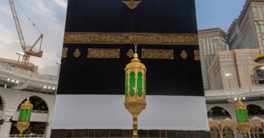 تعرف على مراحل العودة التدريجية للعمرة بعد إتاحة السعودية تطبيق "اعتمرنا"