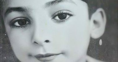 دنجوان من صغره.. صورة نادرة للراحل رشدى أباظة فى ذكرى وفاته الـ 40