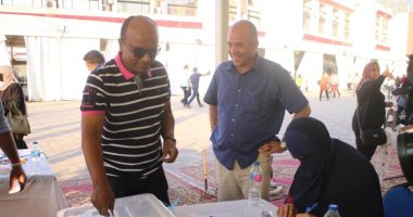 تيجانا يشارك فى عمومية الزمالك ويشيد بإقبال الأعضاء للتصويت على الميزانية