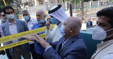 سفير البحرين بالقاهرة يرافق وزير النقل أثناء تفقد الهبوط الأرضى بالسفارة.. صور