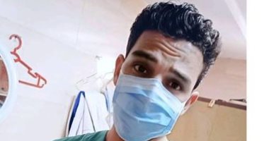 الجيش الأبيض.. "خالد" ممرض يواجه كورونا فى قسم العزل بمستشفى الوادى الجديد