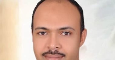 أستاذ بجامعة الإسكندرية يفوز بجائزة البحوث والدراسات والمشروعات المتميزة