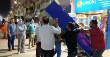 صور.. رفع إشغالات الكافيهات والمحلات فى حملة على كورنيش النيل ببنى سويف