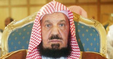 خادم الحرمين الشريفين يكلف الشيخ عبد الله المنيع بإلقاء خطبة يوم عرفة