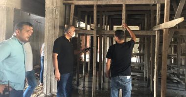 حى الدقى يضبط مخالفة بناء.. ويحرر محاضر لمقاول بميدان طهران