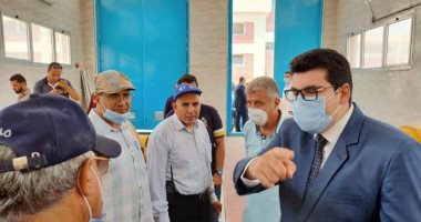 نائب محافظ الشرقية يتفقد مشروعات خدمية بأبوكبير ويشدد على تشغيل محطة المياه