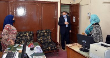محافظ الشرقية يتفقد إدرارات الديوان العام لتهنئة العاملين بعيد الأضحى