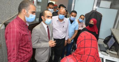 نائب محافظ سوهاج يتفقد المراكز التكنولوجية بمركزى طهطا وطما.. صور
