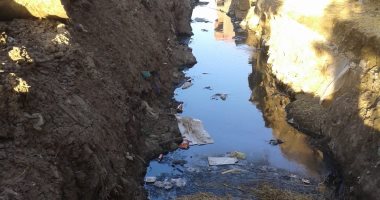أهالى قرية بالحامول يناشدون المسؤولين بتغطية المصرف ومراعات المواصفات