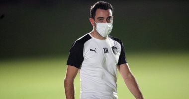 السد القطرى يغرى تشافى بعرض جديد لمنعه من العودة إلى برشلونة