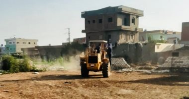 محافظ كفر الشيخ: تنفيذ 10 قرارات تعد على أراضى زراعية بمساحة فدان