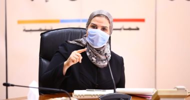 وزيرة التضامن الاجتماعى تستعرض أعمال وخطط تطوير بنك ناصر