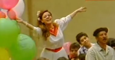 قصة خروج "أهلا بالعيد" للنور.. جمال سلامة قرر طرح أغنية لمنافسة "يا ليلة العيد أنستينا".. صفاء أبو السعود ترددت قبل غنائها خوفا من مقارنتها بأغنية كوكب الشرق.. وشكرى أبو عميرة قدم أول أغنية بتصوير فيديو كليب