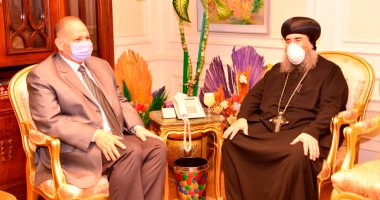 محافظ أسيوط يلتقى الأنبا "يوأنس" مطران أسيوط وساحل سليم والبدارى للتهنئة بعيد الأضحى